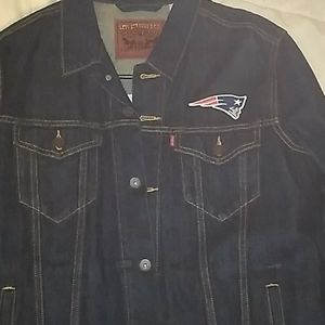 Patriots Levi's denim suit